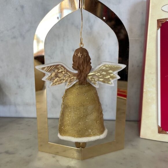 HALLMARK Holiday 2003 Memory Glad Tidings Ornament Decor IOB - Picture 7 of 16